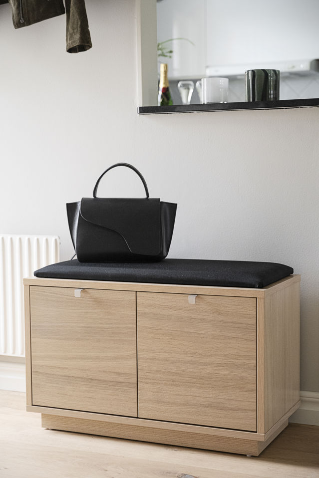 Panca 'Confetti' 70cm - Bianco pigmentato/Nero