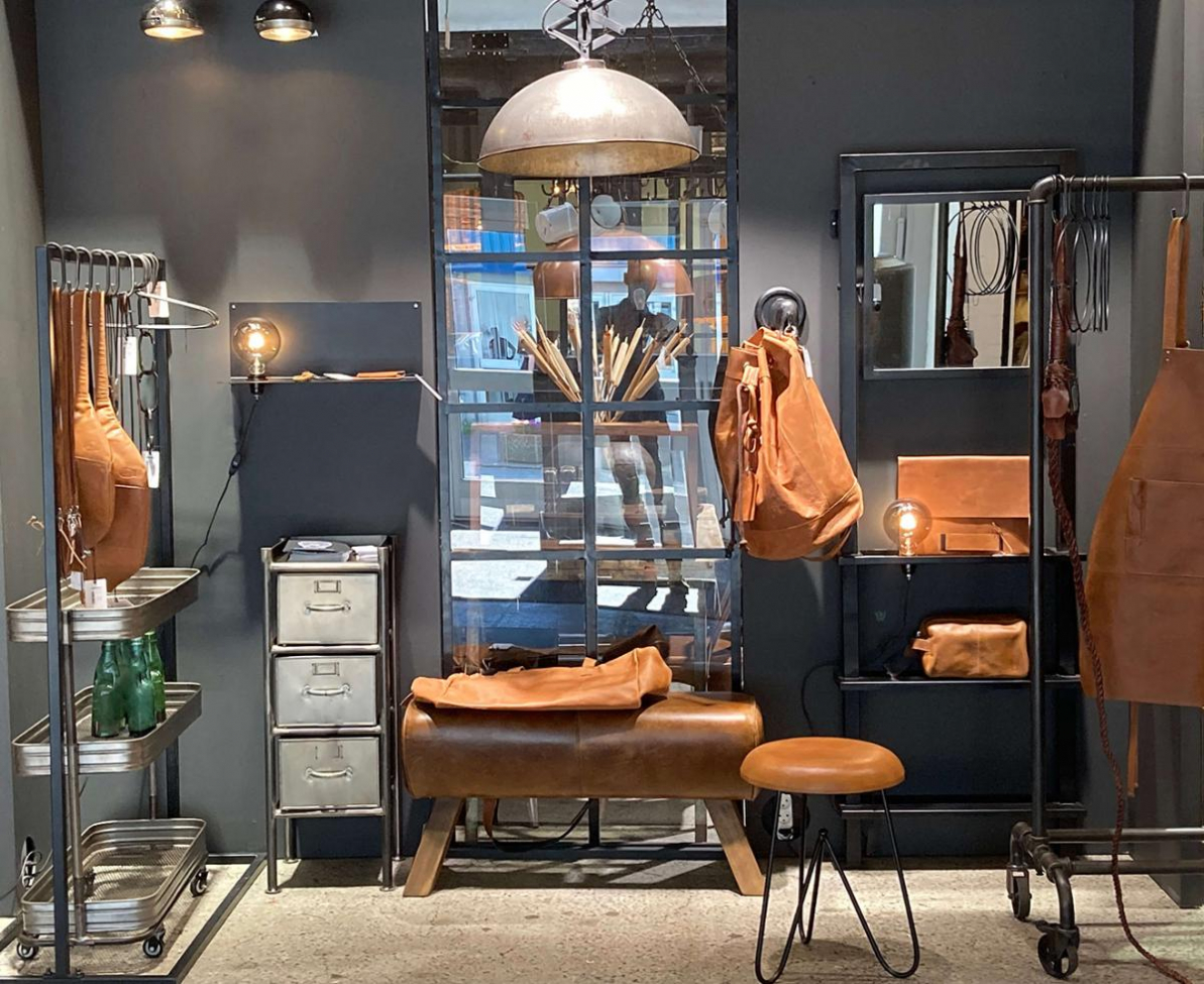 Armadio vintage 'Saga'