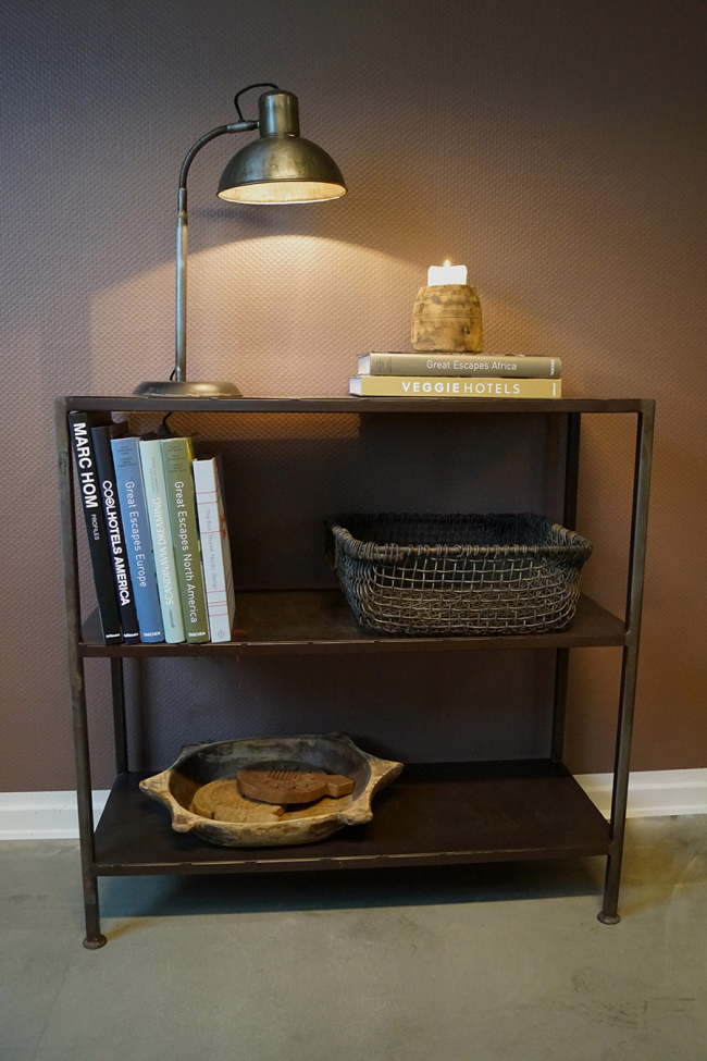 Tavolino/Scaffale 'Industri' - Ferro