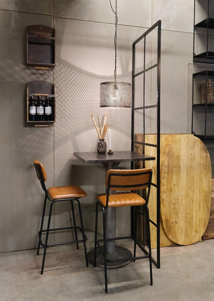 Parete industriale 'New York' L - Nero